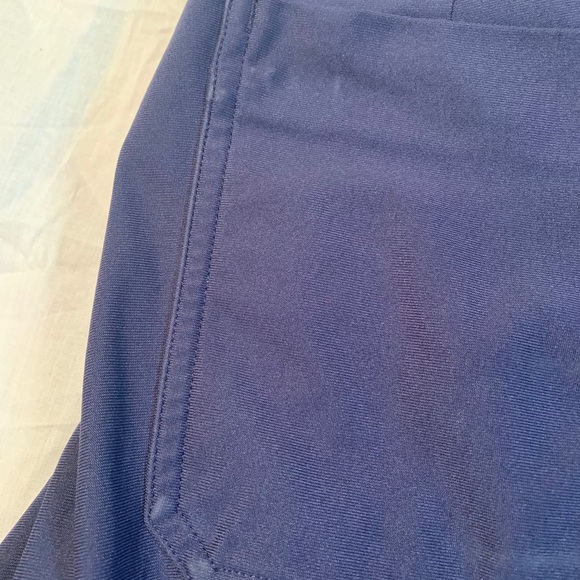 Lululemon ABC pant - Picture 2 of 3